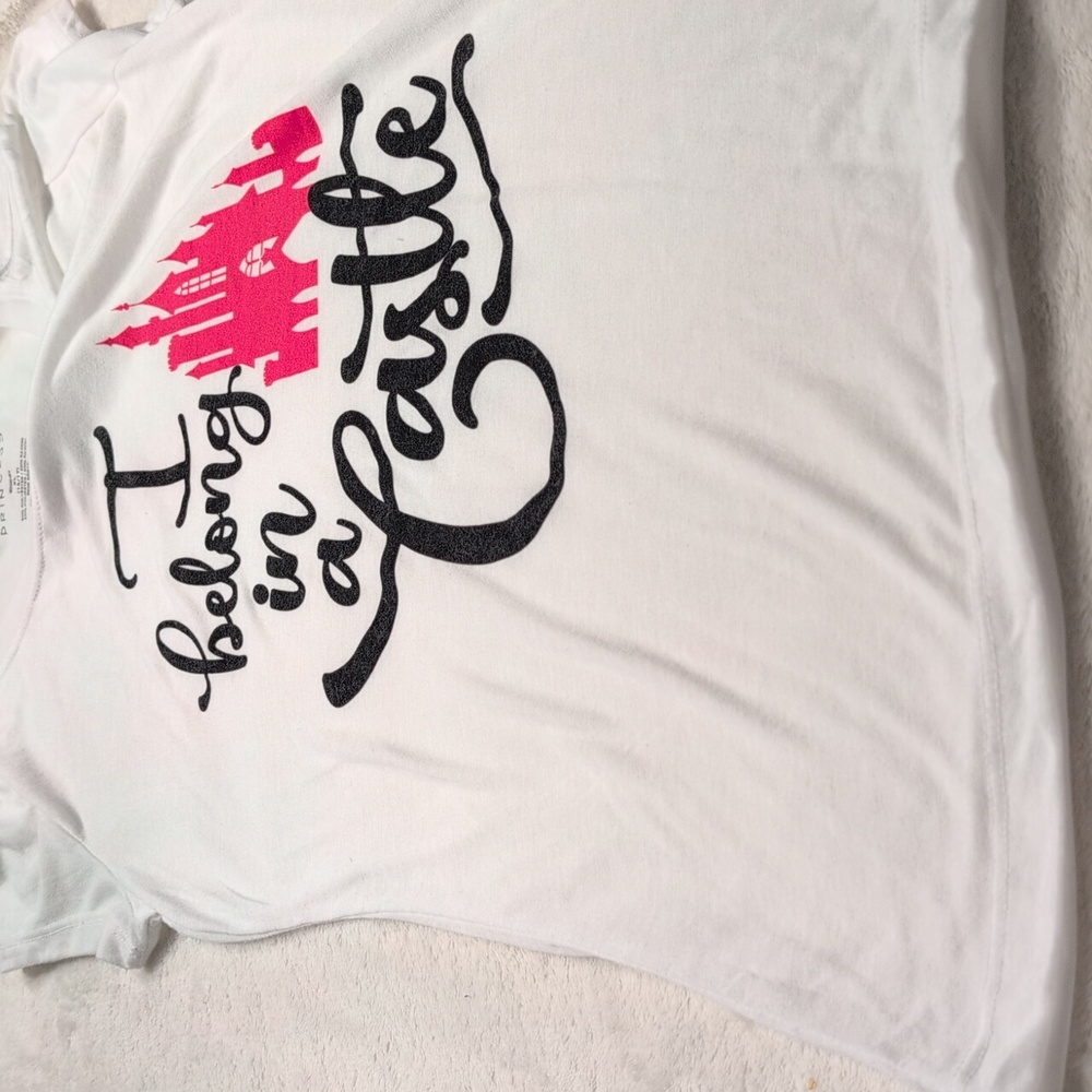 Disney women's tee "I belong in a Castle" Princess Fitted graphic Tee XL 14/16 - Picture 7 of 10
